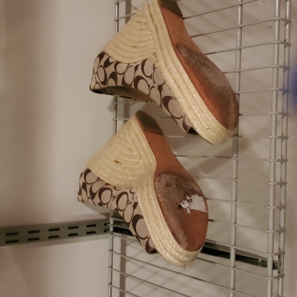 Coach Wedge Heels - Picture 3 of 4